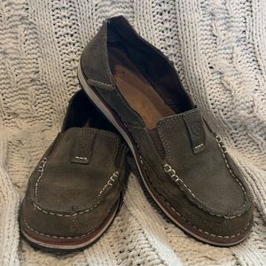 Adorable Olive Green Ariat Women’s shoes